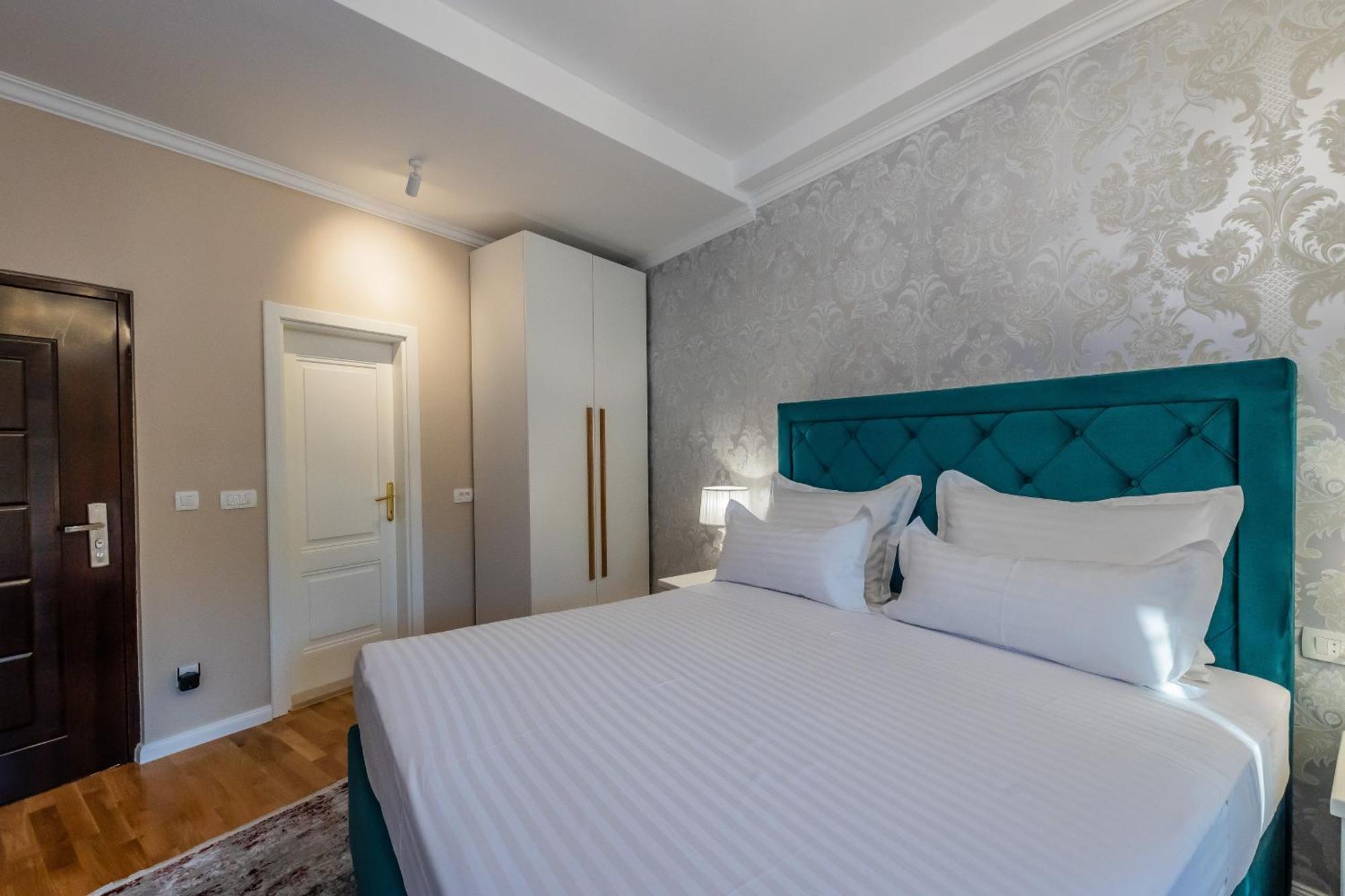 San Mihael Luxury Rooms 1 Dugopolje Oda fotoğraf